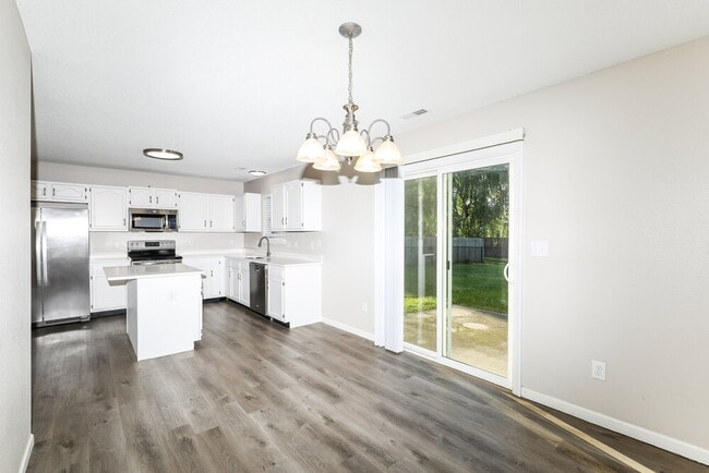 Building Photo - 4204 Dunedin Ct