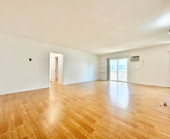 Foto del edificio - 930 S Shenandoah St