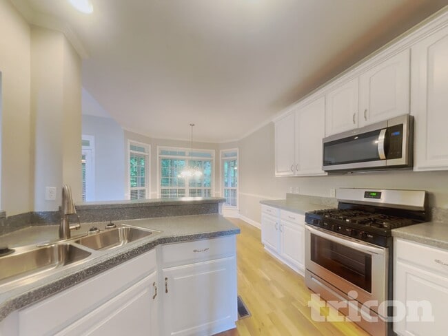 Foto del edificio - 4325 Foxfire Ct