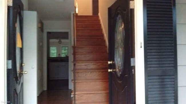 Building Photo - 8813 Side Saddle Rd