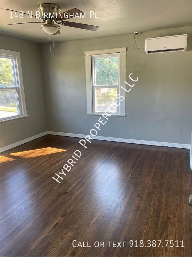 Building Photo - Updated 2bedroom and 1bath