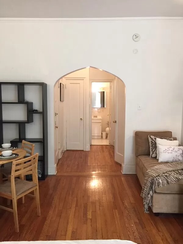 Foto del edificio - 335 E 85th St
