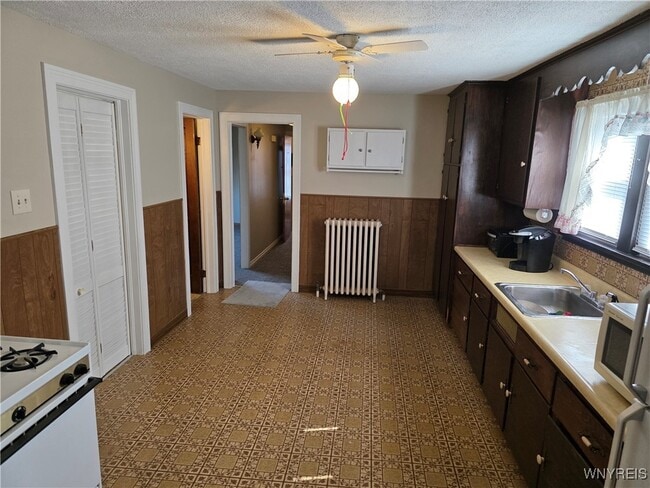 Building Photo - 53 Brandel Ave