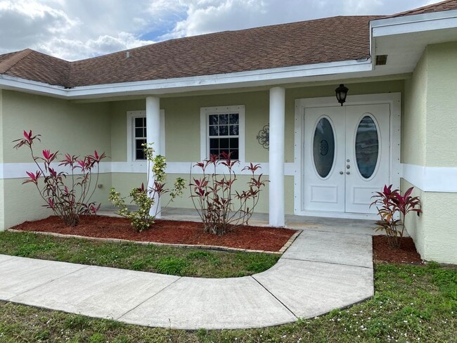 Foto del edificio - 4012 SW Alice St