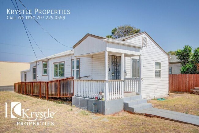 Building Photo - MOVE-IN SPECIAL: Sign a 2 year lease on th...