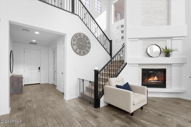 Building Photo - 4433 E Cordia Ln