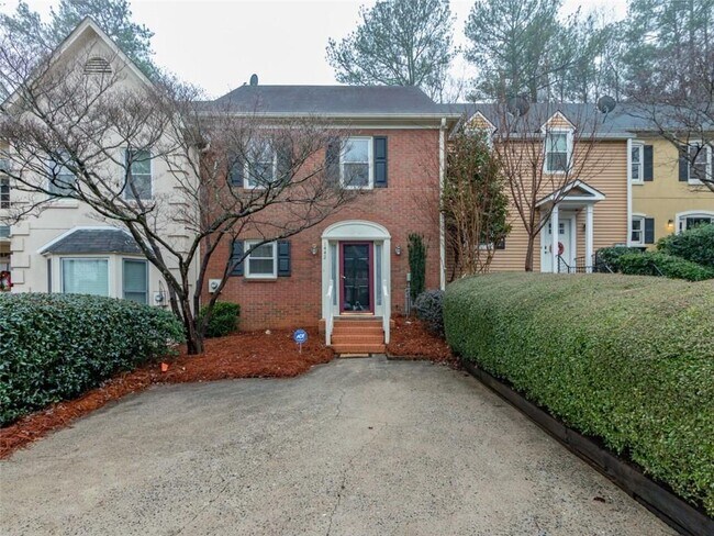 Building Photo - 1442 Old Virginia Ct SE