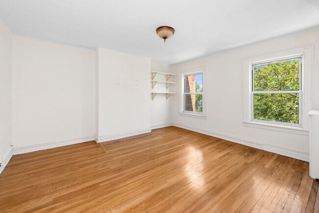 Foto del edificio - Great Deal Modern 1 Bedroom