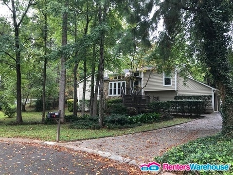 Building Photo - 4486 Poplar Terrace