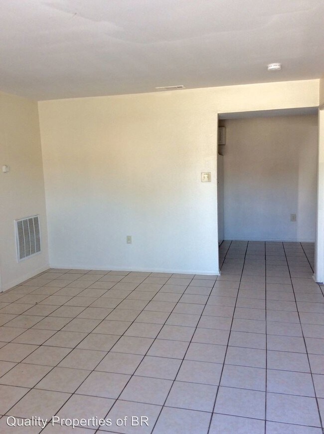 Building Photo - 8505 Leake Ave