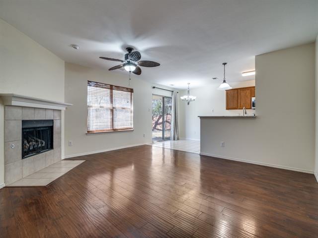 Foto del edificio - 2056 River Birch Ln