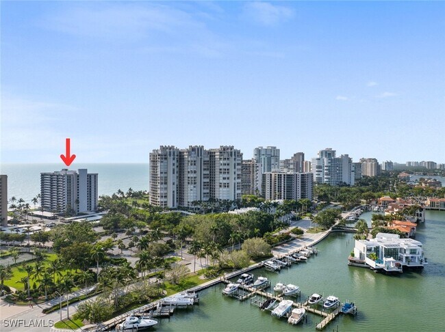 Foto del edificio - 4005 Gulf Shore Blvd N