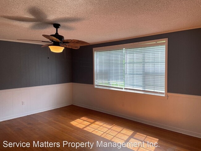 Building Photo - 3 br, 2 bath House - 3492 Bluebell Circle