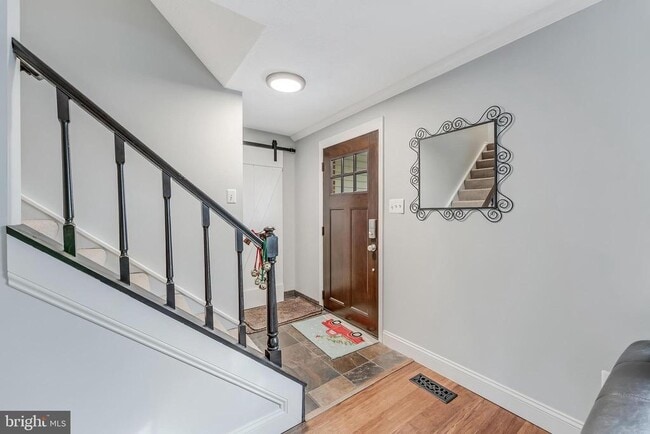 Building Photo - 12918 Framingham Ct