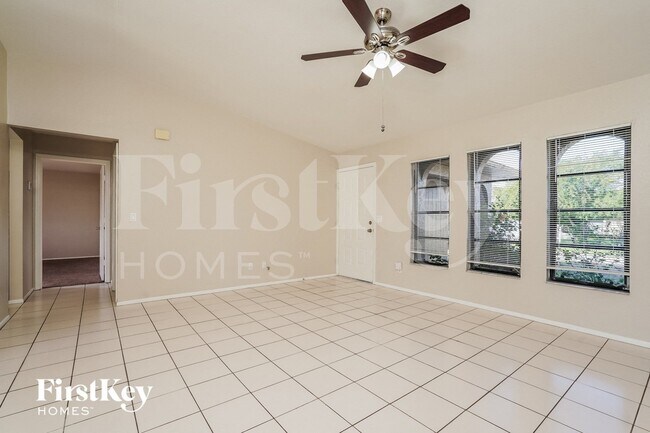 Foto del edificio - 241 SE 1st Ave