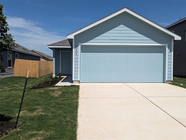 Foto del edificio - 583 Commander Abbott Dr