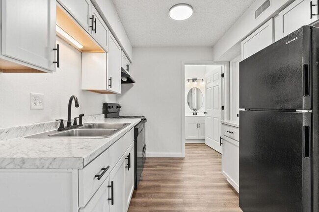 Foto del edificio - 3140 W Greenwood St