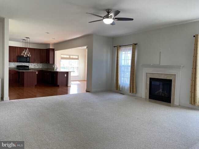 Building Photo - 214 Testaverde Rd