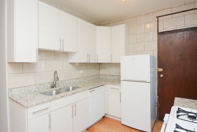 Foto del edificio - 4232 N Paulina St