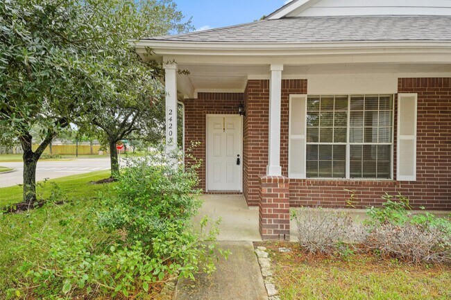 Foto del edificio - 24203 Pinecreek Point