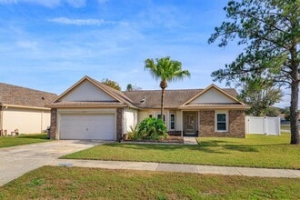 Building Photo - 3711 Linsbury St