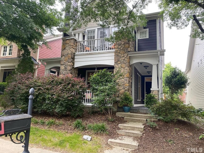 Building Photo - Room in Single Family Home on Legendary Ln