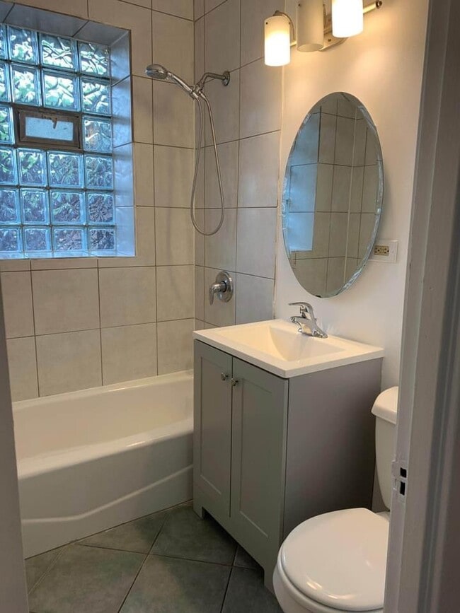 Bathroom 1 - 138 Custer Ave