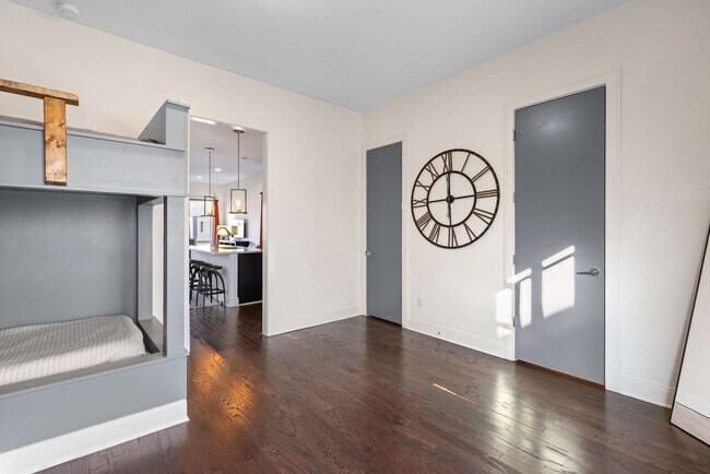 Foto del edificio - 1109 Archer St