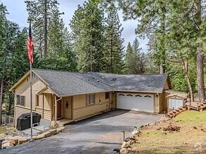 Building Photo - 27326 Cedar Bow Ct