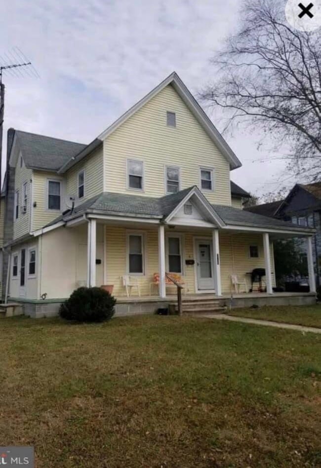 Building Photo - 701 Market St