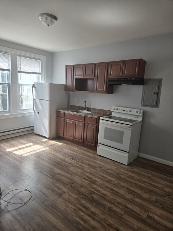 Building Photo - 5448 Angora Terrace