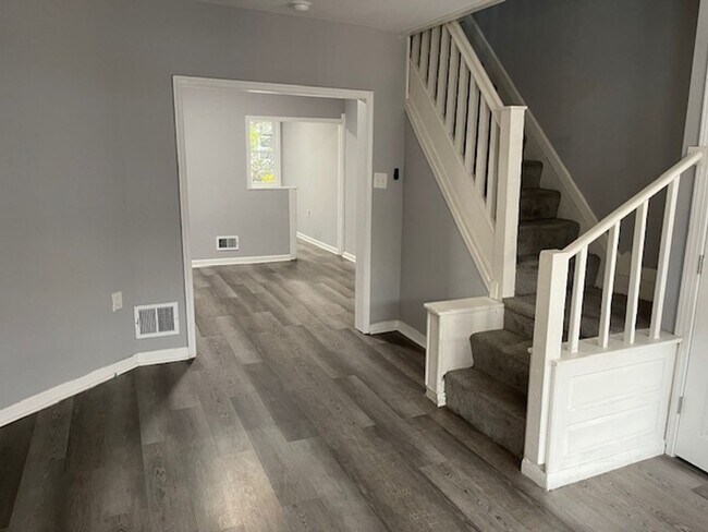 Building Photo - Anika Homes 3 Bedroom