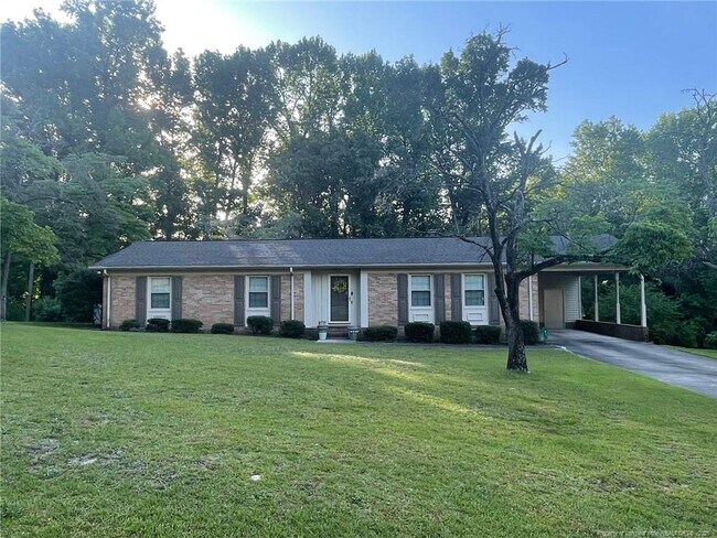 Building Photo - 41 Hillcrest Dr