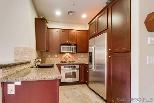 Building Photo - 2174 Desert Hare Ct