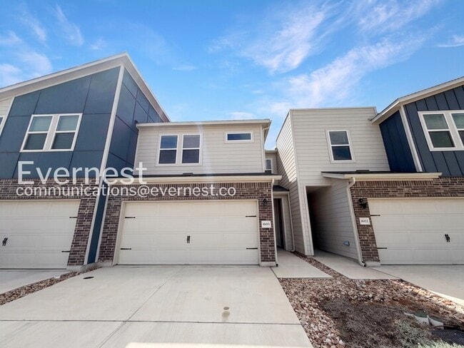 Building Photo - 1850 Settlers Glen Dr