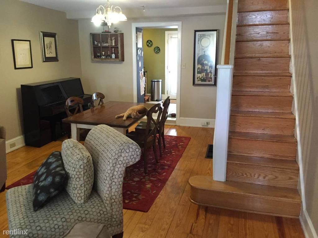 Primary Photo - 2 br, 1.5 bath Apartment - 2214 Montrose St