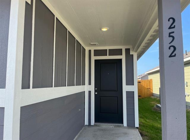 Foto del edificio - 252 Jethro Ln