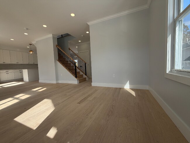 Foto del edificio - 3217 Central Ave NE