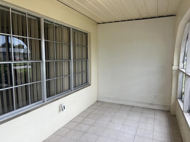 Building Photo - 20415 Albury Dr.