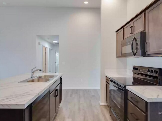 Foto del edificio - New Subdivision, New Home In South Meridia...