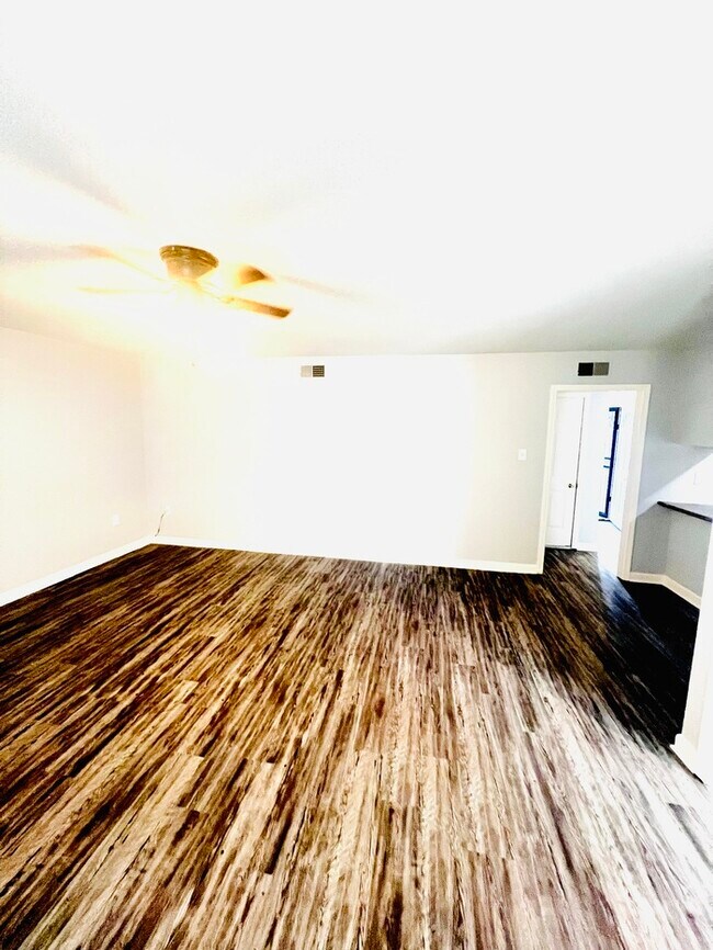 Foto del edificio - Newly Renovated Home