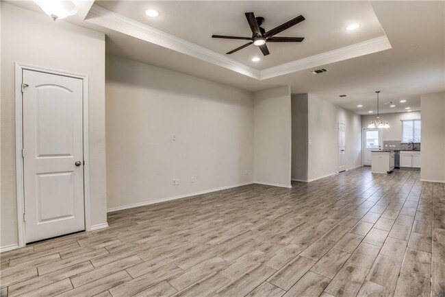 Building Photo - 1413 Cliffbrake Wy
