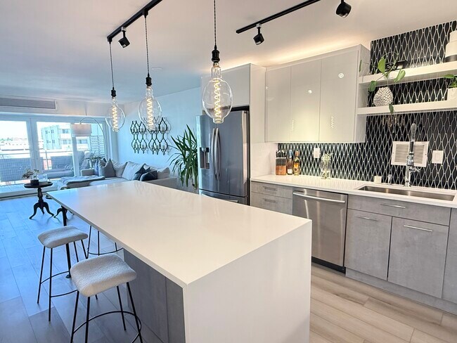 Foto del edificio - 1121 Albion St