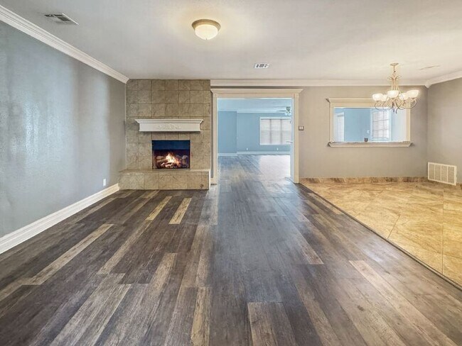 Foto del edificio - 240 S 120th E Ave
