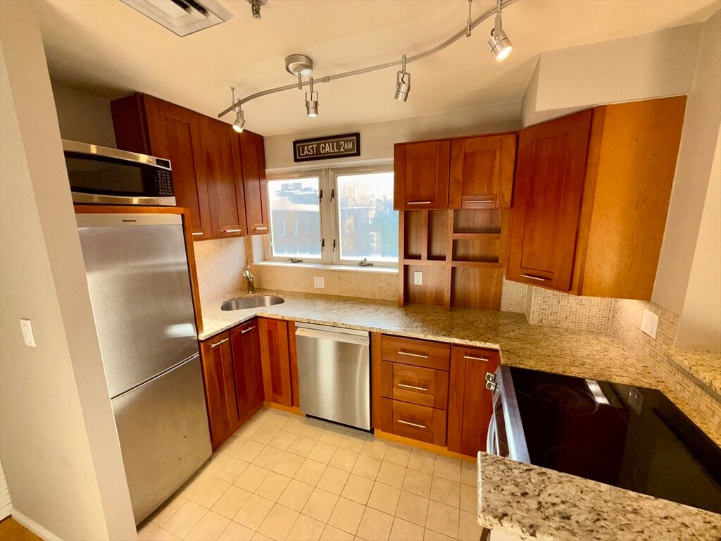 Foto principal - 350 North St