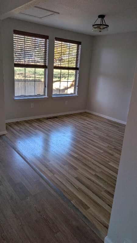 Foto del edificio - 8055 Decatur St