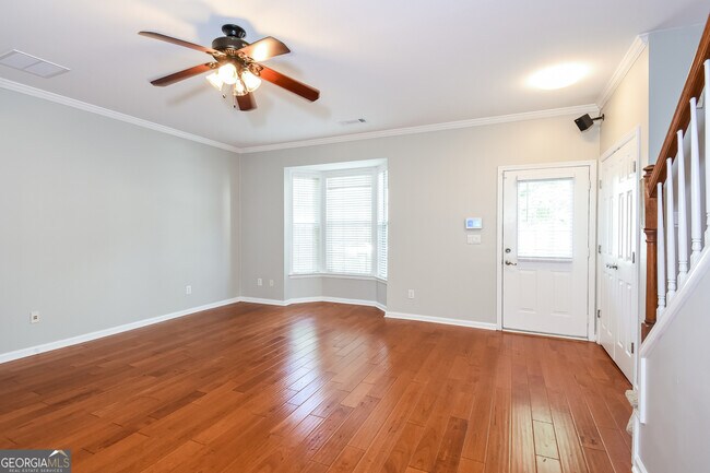 Foto del edificio - 9155 Nesbit Ferry Rd
