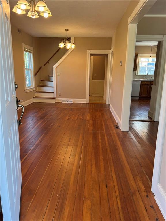 Building Photo - 15 Edgemont Ave