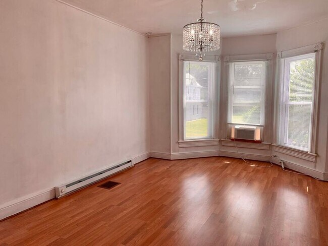 Building Photo - 1204 N 20th St