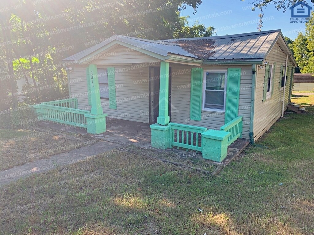Foto principal - 3015 Sunset Ave